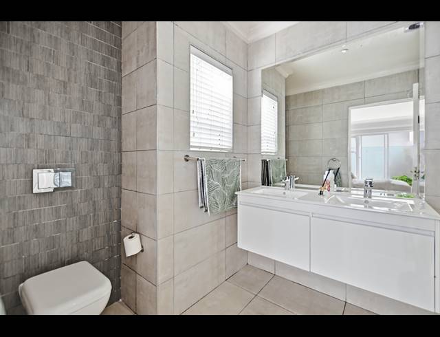 3 BEDROOM FREESTANDING FOR SALE IN SANDOWN